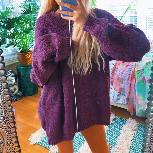 Sweaters - egyptian dazey oversized chunky plum sweater